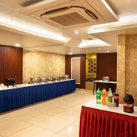 The Orion Plaza - Nehru Place New Delhi Exterior photo